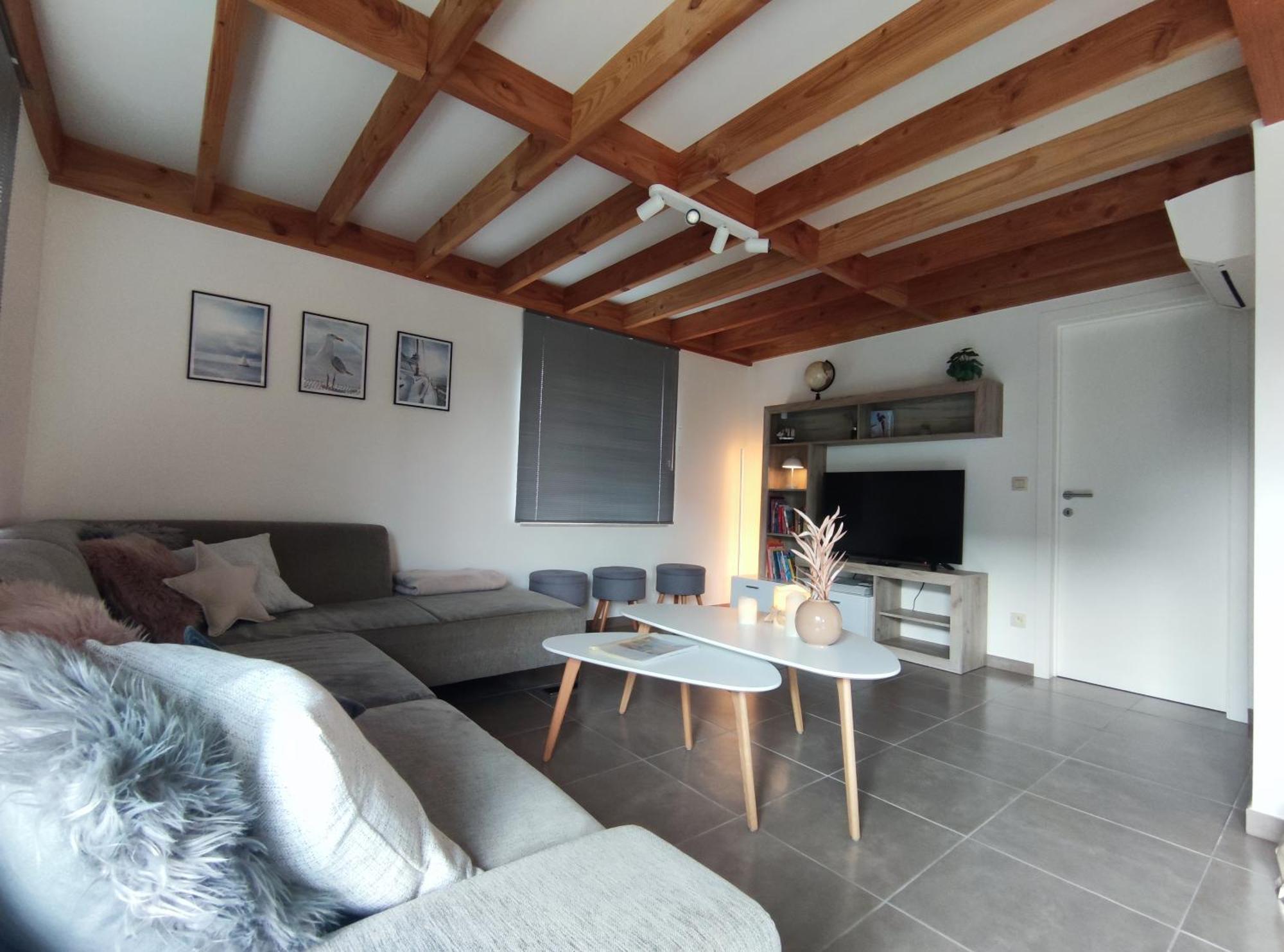 Vakantiewoning Polderhuis 10, Airco En Verwarming In Alle Kamers, Prive Parkeerplaats En Afgesloten Tuin Koksijde Ngoại thất bức ảnh